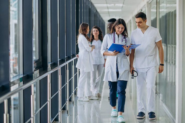 Study Hospital Management In Paris